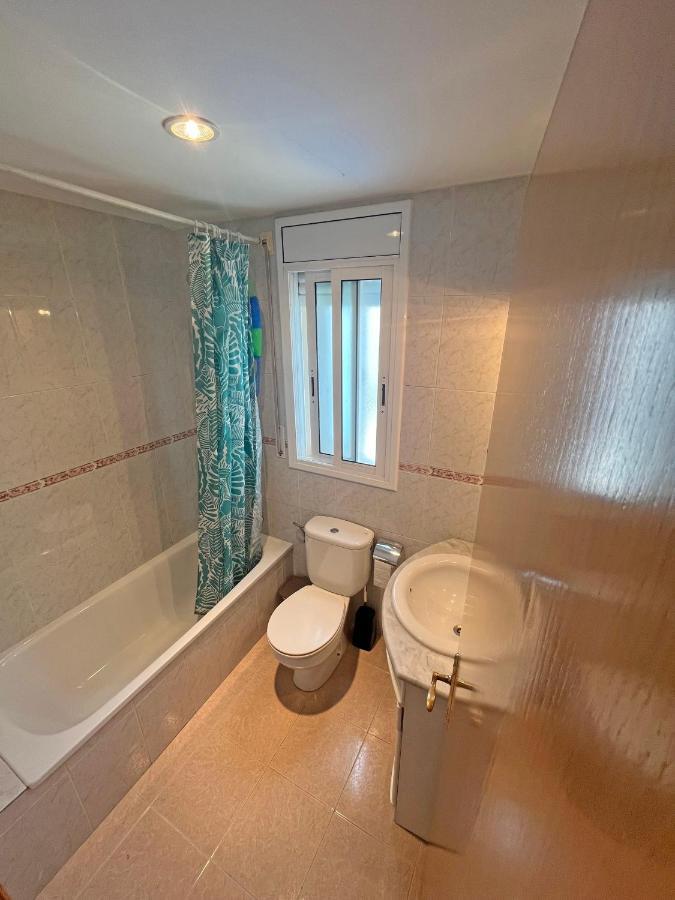 Casa En Vilafortuny Con Barbacoa Piscina Comunitaria Cambrils Buitenkant foto
